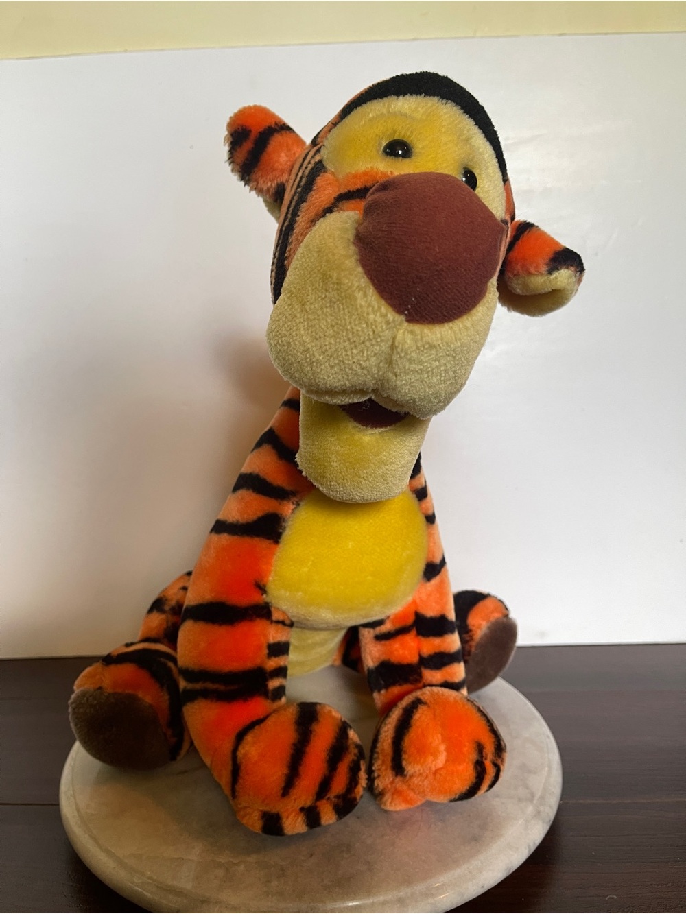 Vintage Disneyland 16” Tigger plush 1990s made in Korea